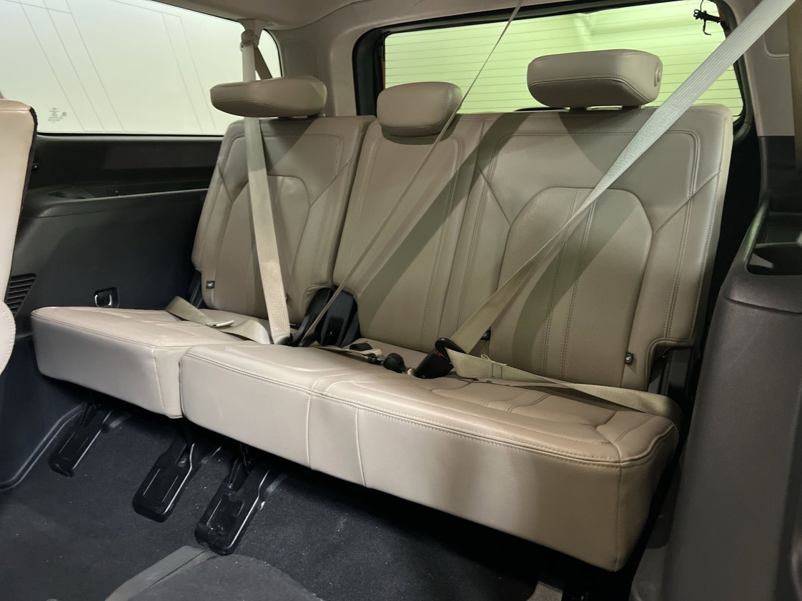 Used 2024 Ford Expedition Max Limited image 25