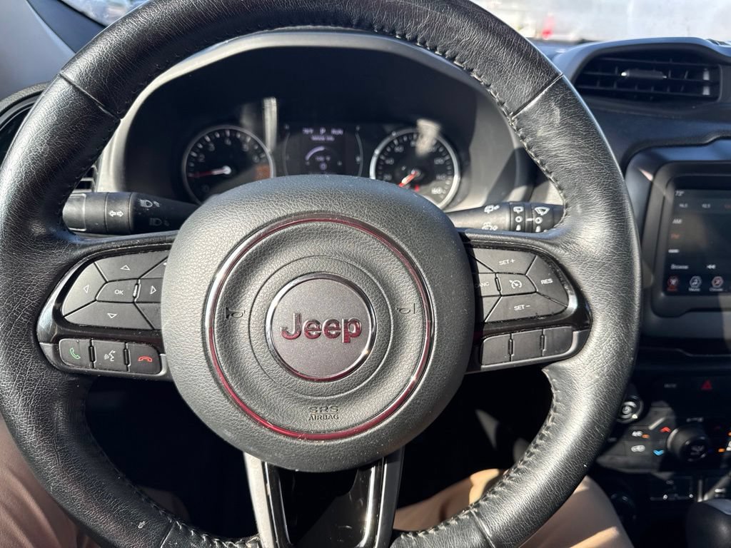 Used 2020 Jeep Renegade Altitude AWD/4WD image 15