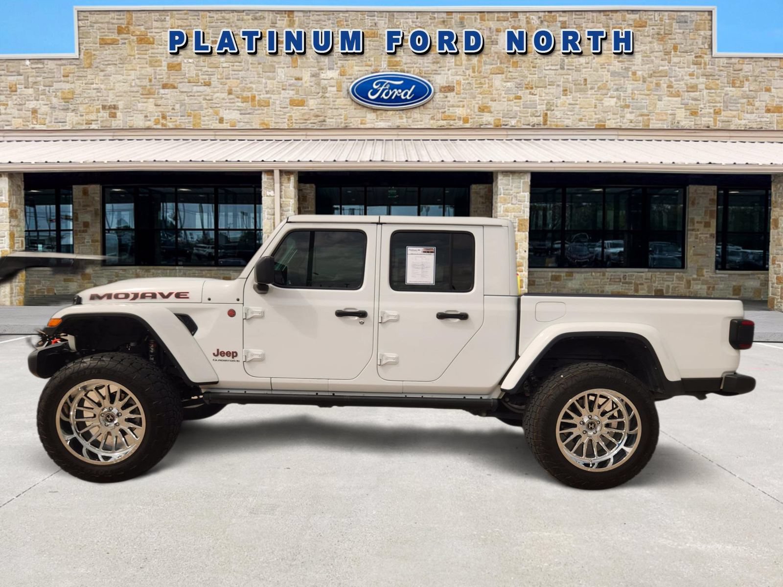 Used 2023 Jeep Gladiator Mojave w/ LED Lighting Group AWD/4WD image 3