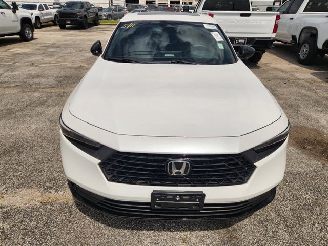 Used 2025 Honda Accord Sport image 2