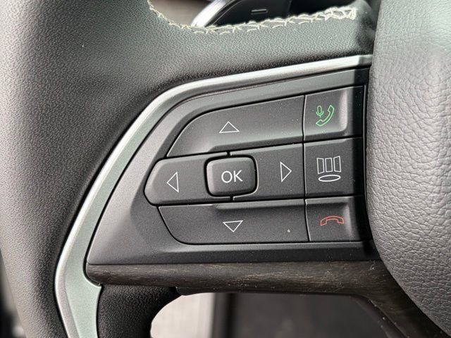 New 2026 Jeep Grand Cherokee Altitude image 17