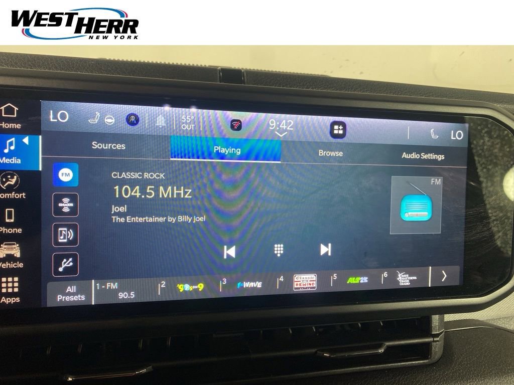 Used 2026 Jeep Wrangler Unlimited Sport AWD/4WD image 3