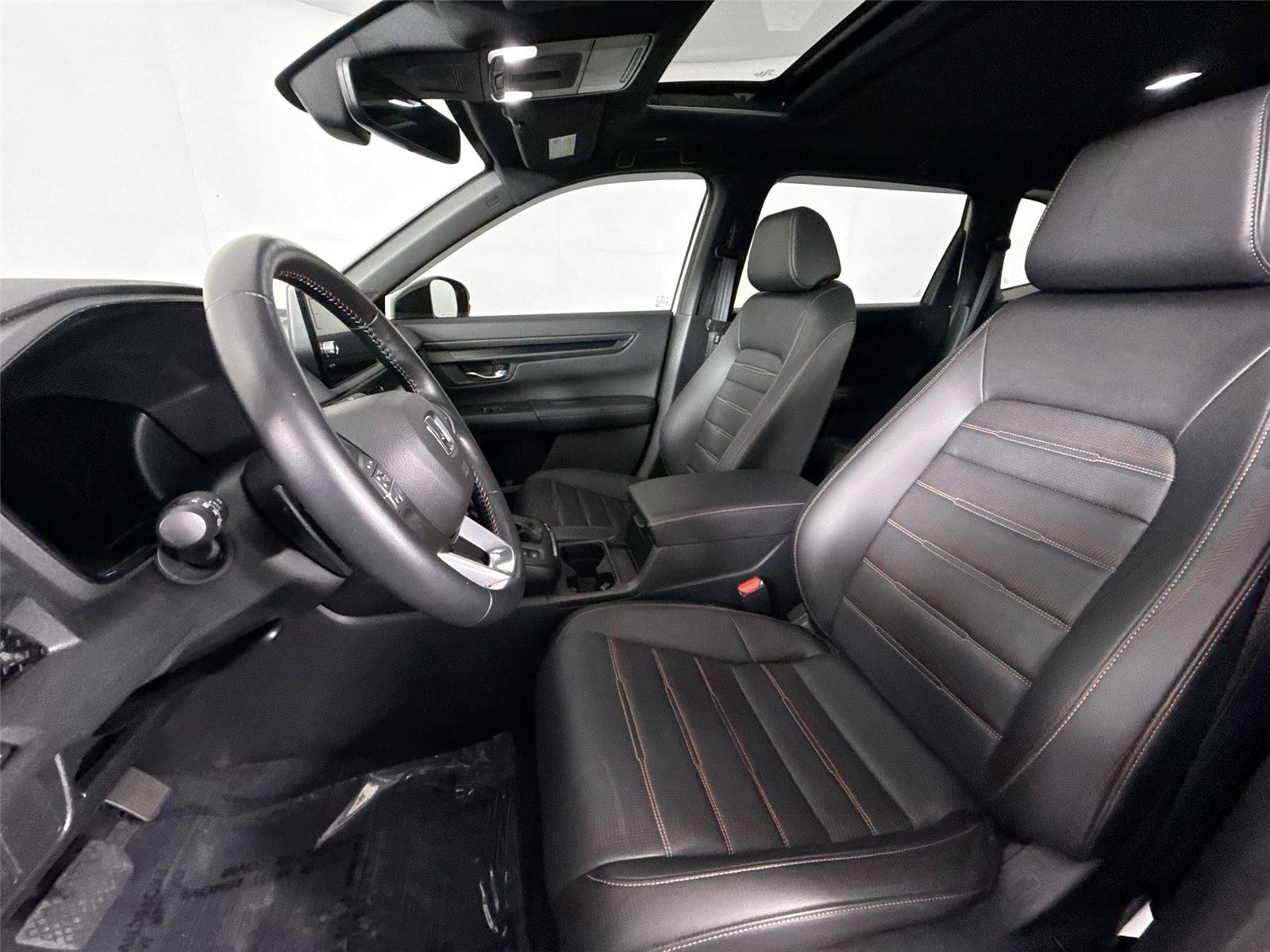 Used 2025 Honda CR-V Sport-L image 3