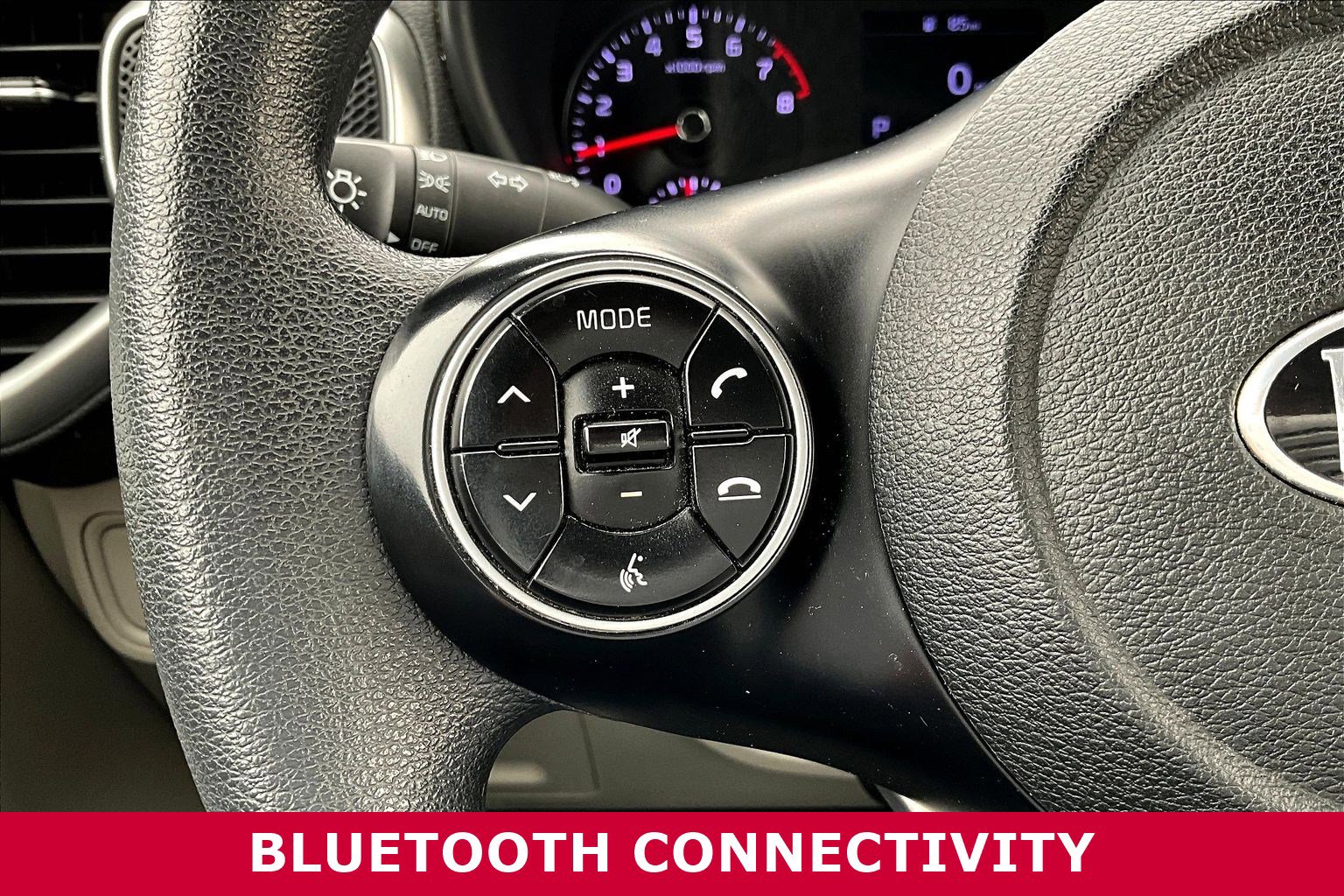 Used 2020 Kia Soul LX image 11