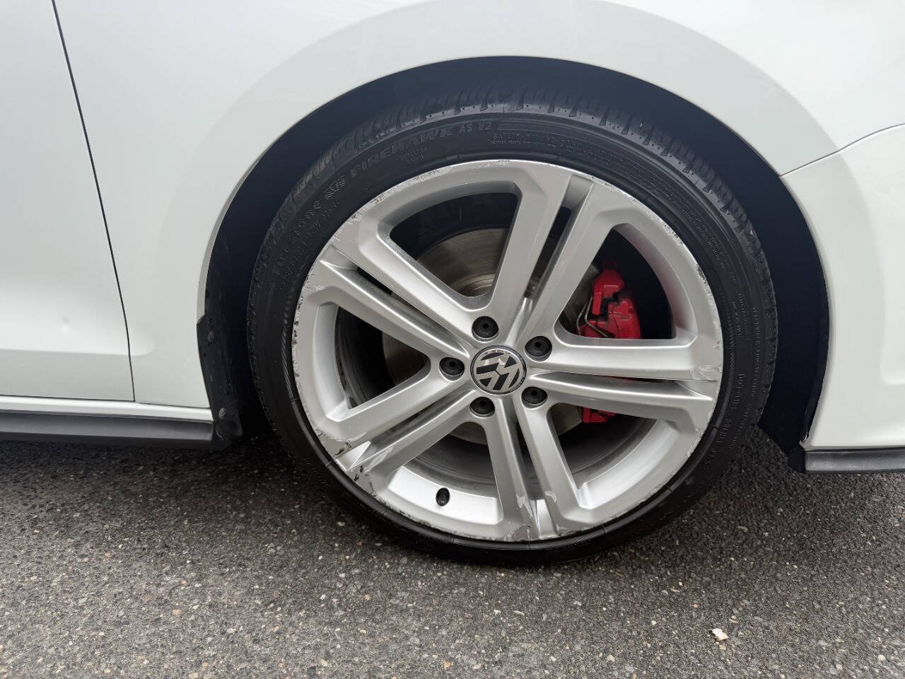 Used 2017 Volkswagen Jetta GLI FWD image 13