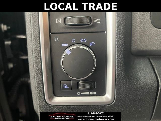 Used 2017 RAM 1500 Classic SLT image 35