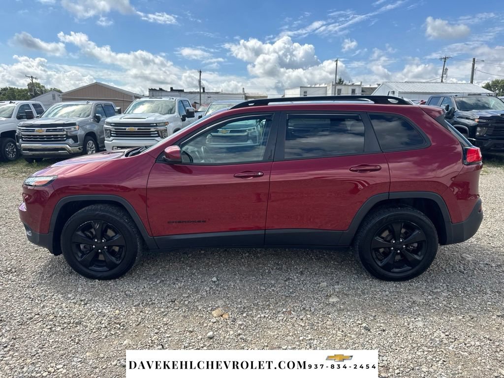 Used 2017 Jeep Cherokee High Altitude AWD/4WD image 2