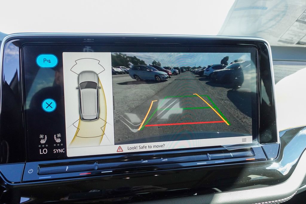 New 2026 Volkswagen Atlas SE image 19