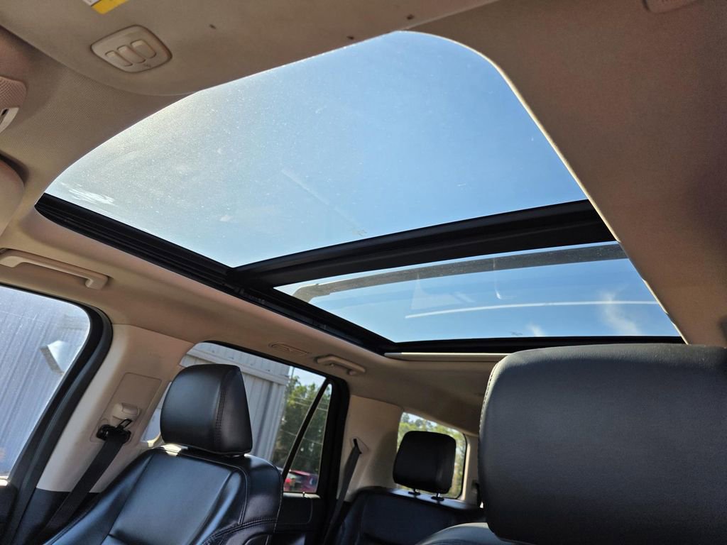 Used 2022 Ford Expedition XLT image 23