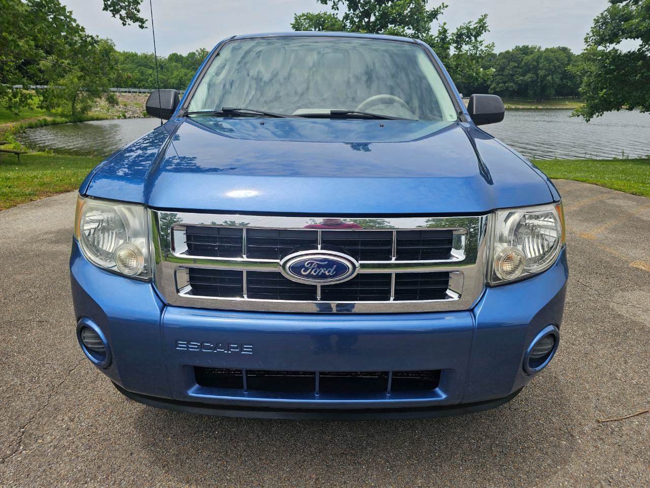 Used 2010 Ford Escape XLS FWD image 12