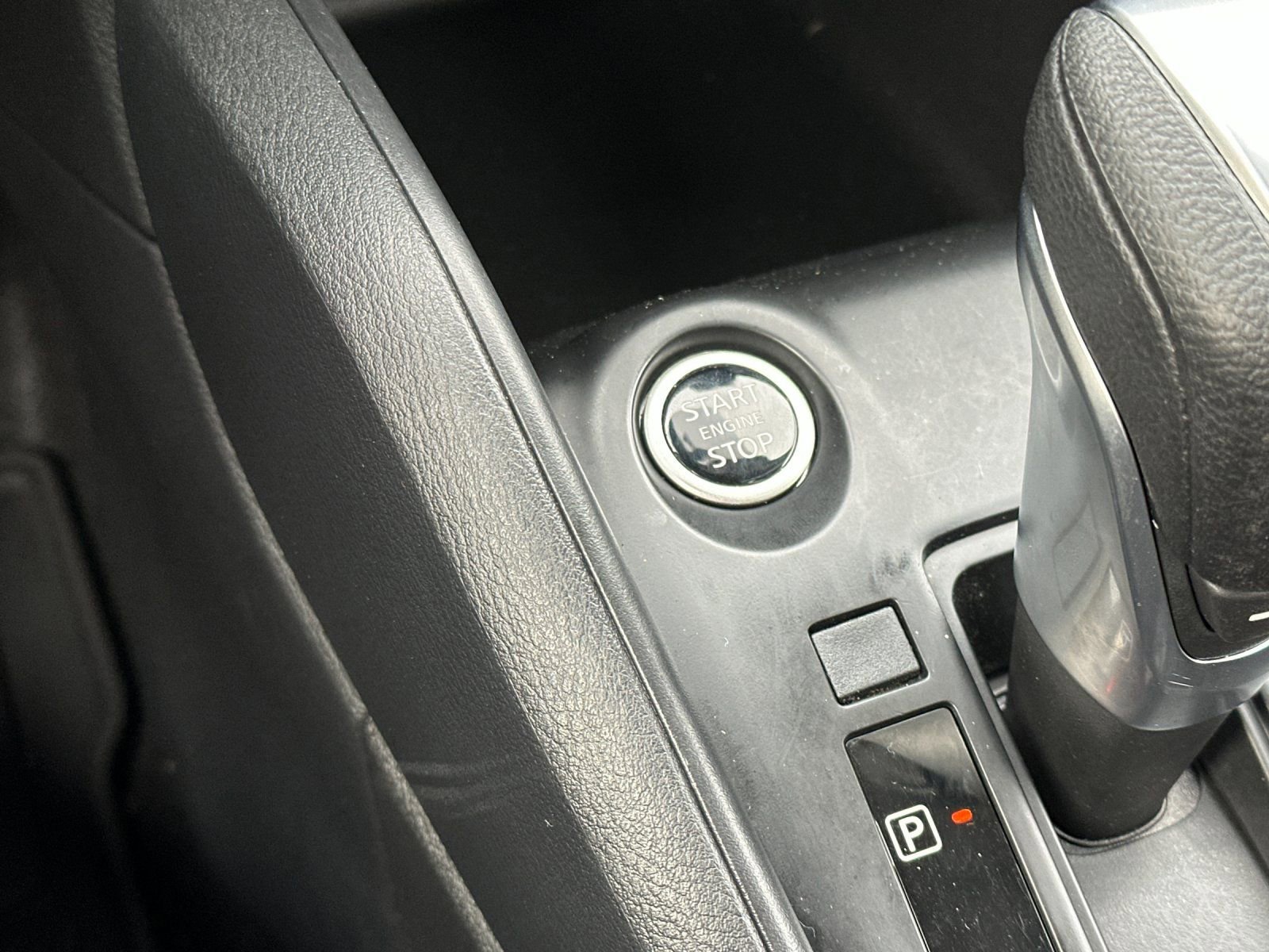 Used 2025 Nissan Kicks Play S FWD image 22