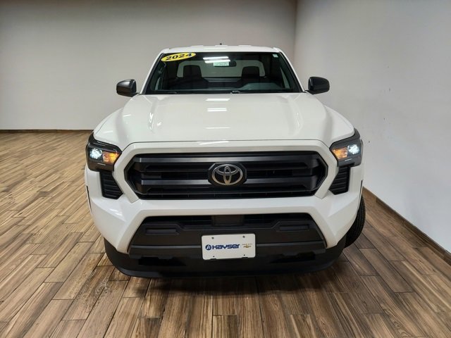 Used 2024 Toyota Tacoma SR image 9