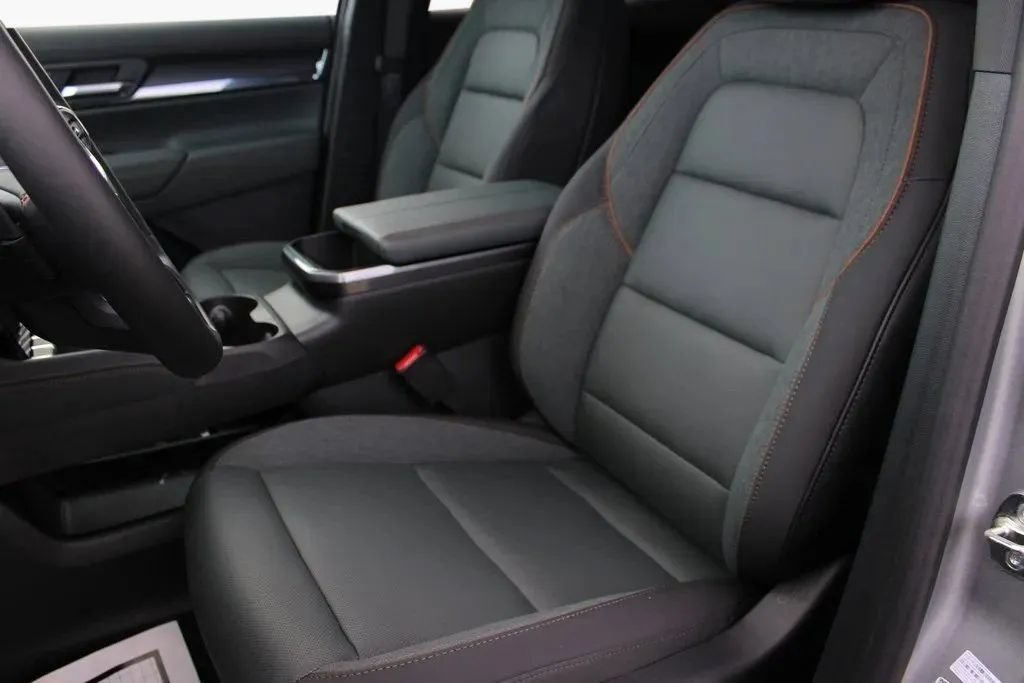 New 2026 GMC Terrain AT4 AWD/4WD image 11