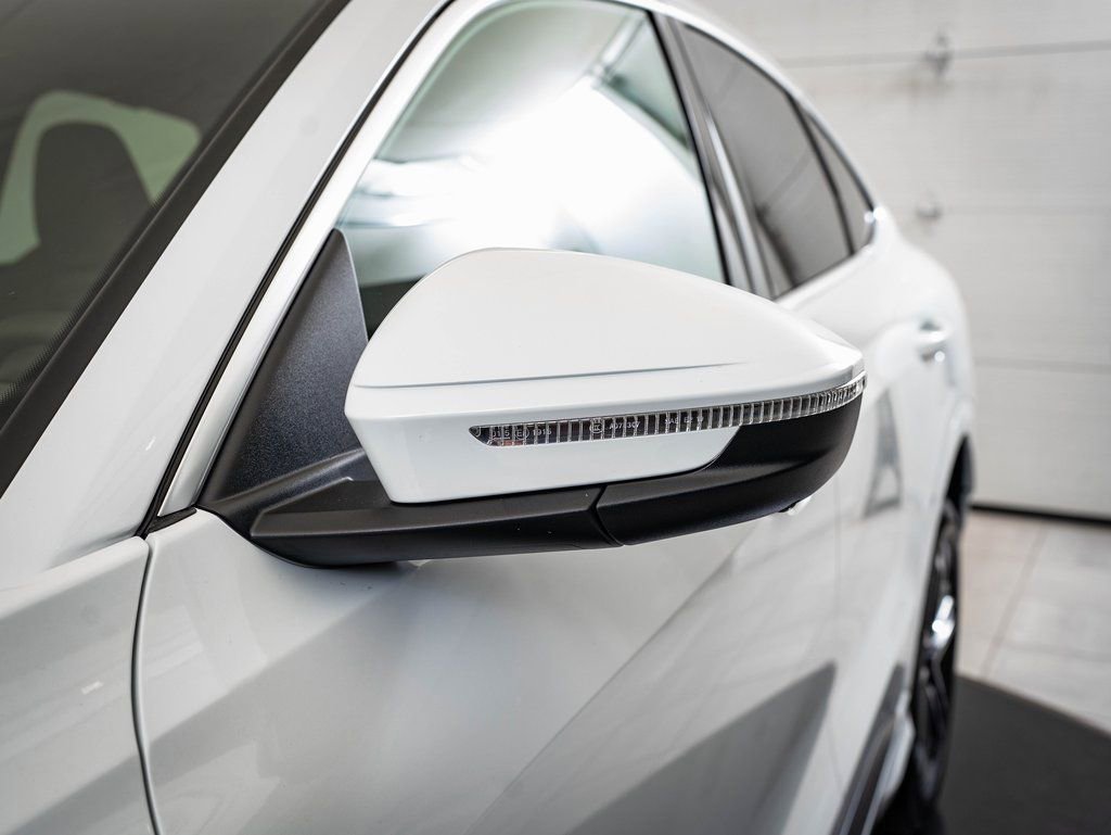 New 2025 Audi Q5 Premium Plus image 16