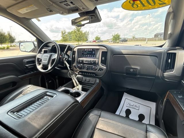 Used 2018 GMC Sierra 1500 Denali w/ Denali Ultimate Package AWD/4WD image 34