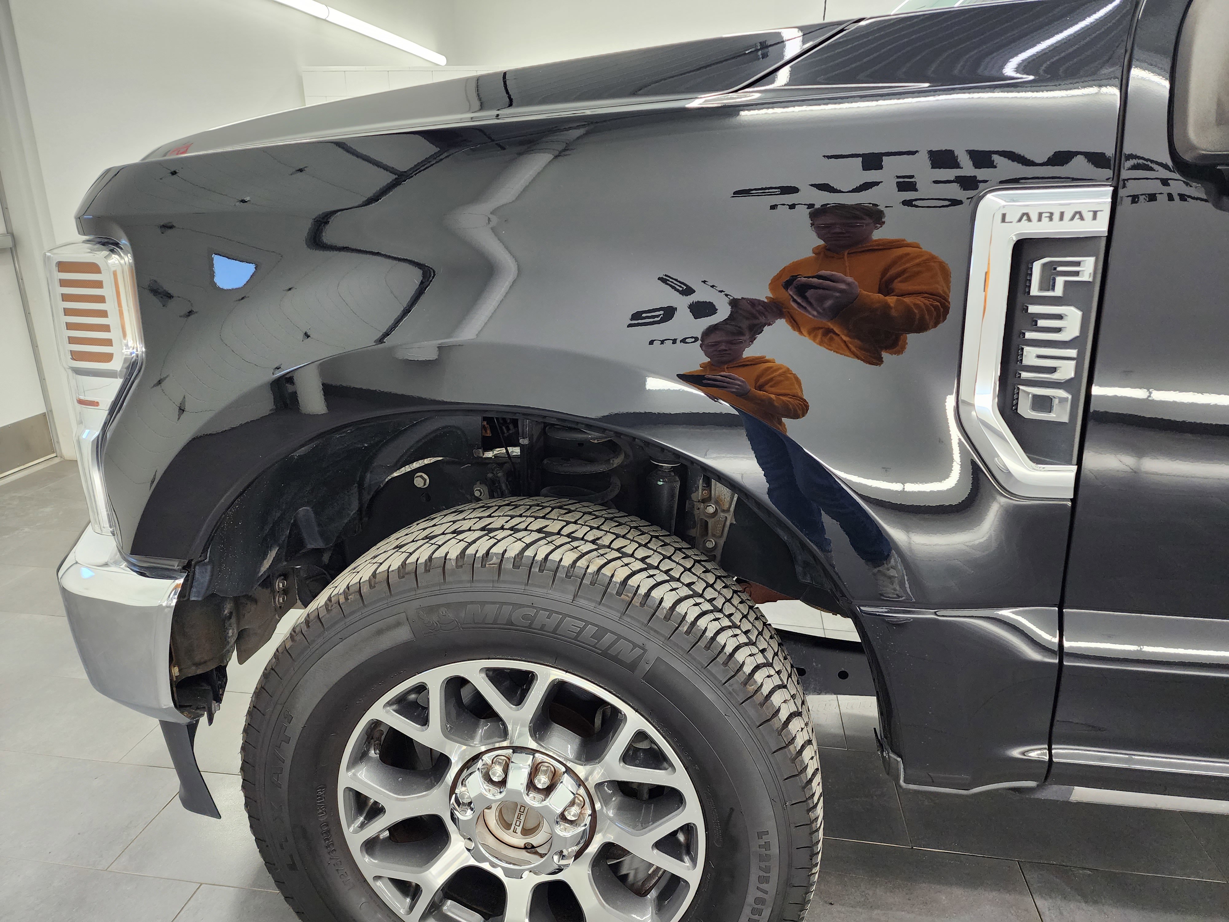 Used 2021 Ford F350 Lariat w/ Lariat Ultimate Package AWD/4WD image 38