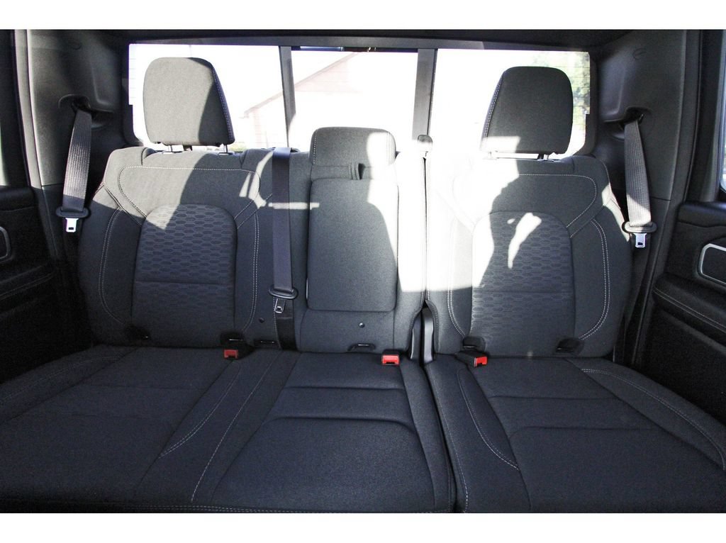 Used 2025 RAM 1500 Big Horn AWD/4WD image 14