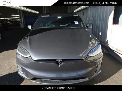 Used 2017 Tesla Model X 90D image 2