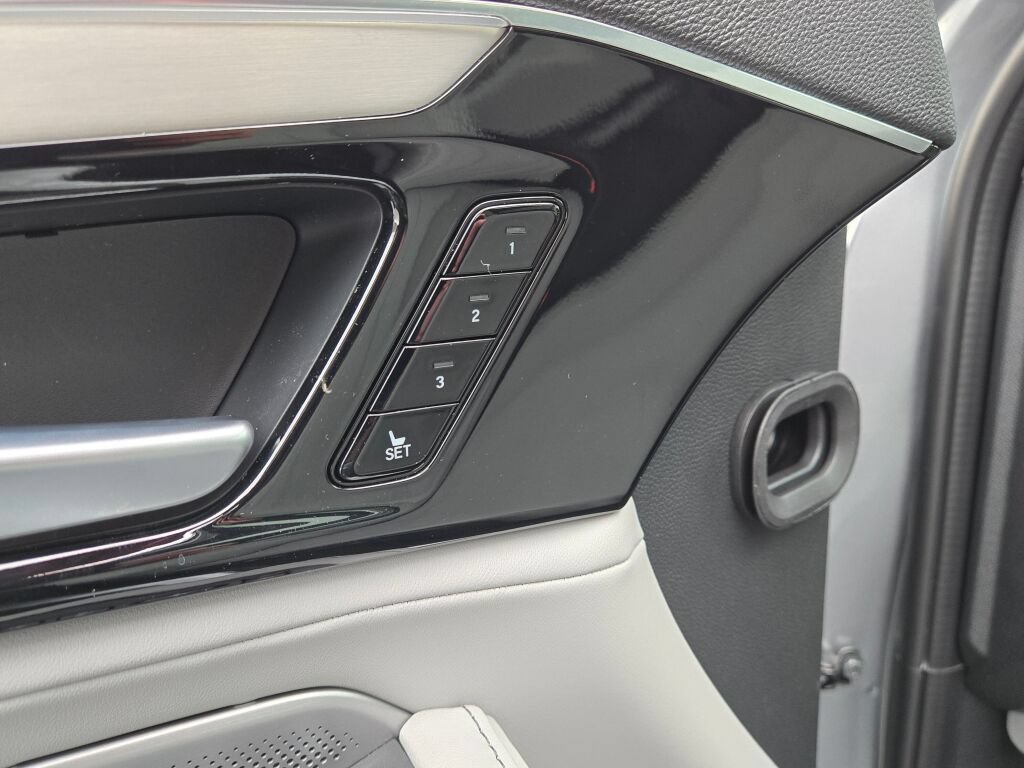 New 2026 Acura MDX w/ Technology Package AWD/4WD image 36