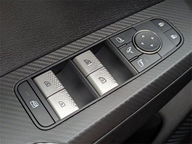 New 2025 Mitsubishi Outlander SEL image 25