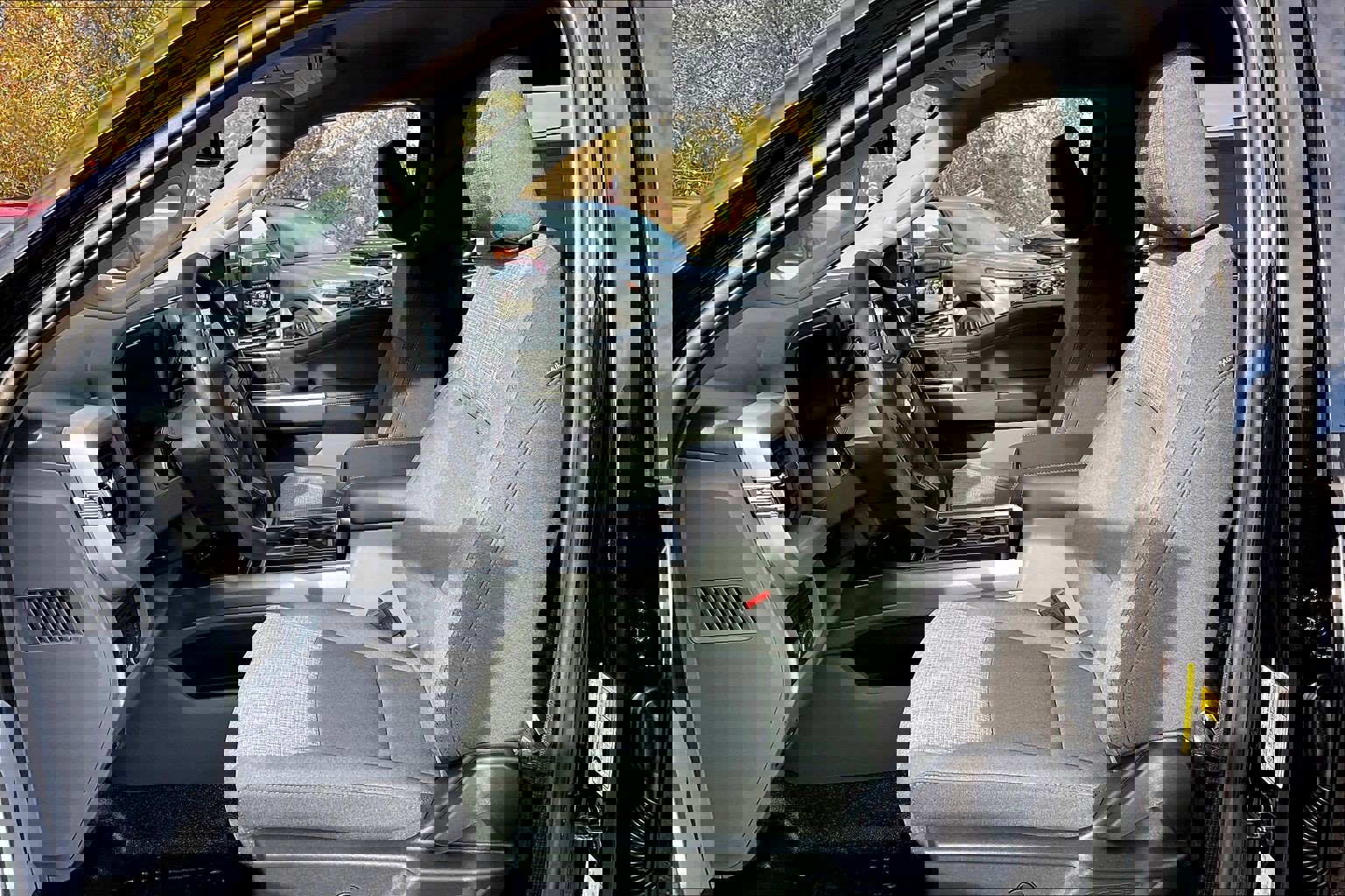 New 2026 Ford F250 XLT w/ XLT Premium Package image 9