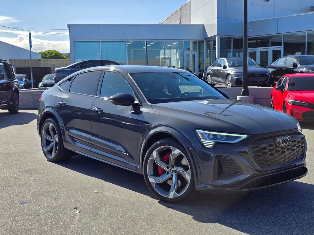 Used 2024 Audi SQ8 e-tron Premium Plus w/ Black Optic Package image 1