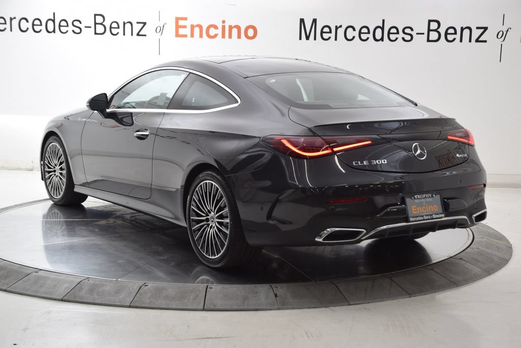 Used 2024 Mercedes-Benz CLE 300 4MATIC Coupe image 4