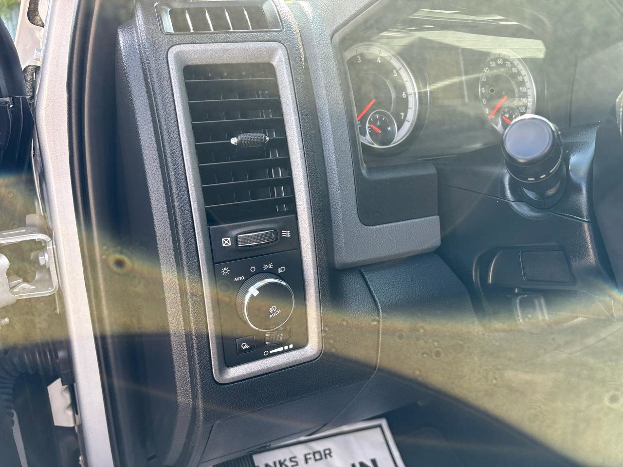 Used 2018 RAM 1500 Express AWD/4WD image 20
