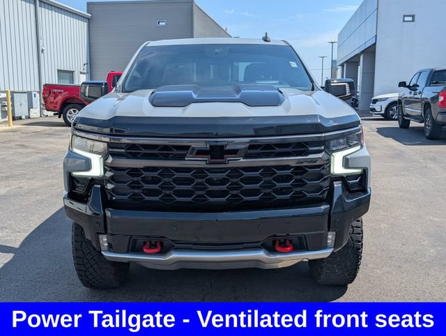 Used 2025 Chevrolet Silverado 1500 ZR2 w/ Technology Package AWD/4WD image 2