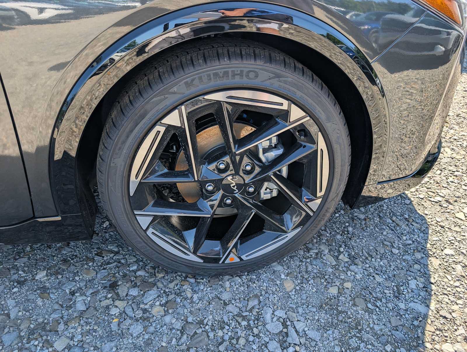 New 2026 Kia K4 GT-Line w/ GT-Line Sunroof Package FWD image 3