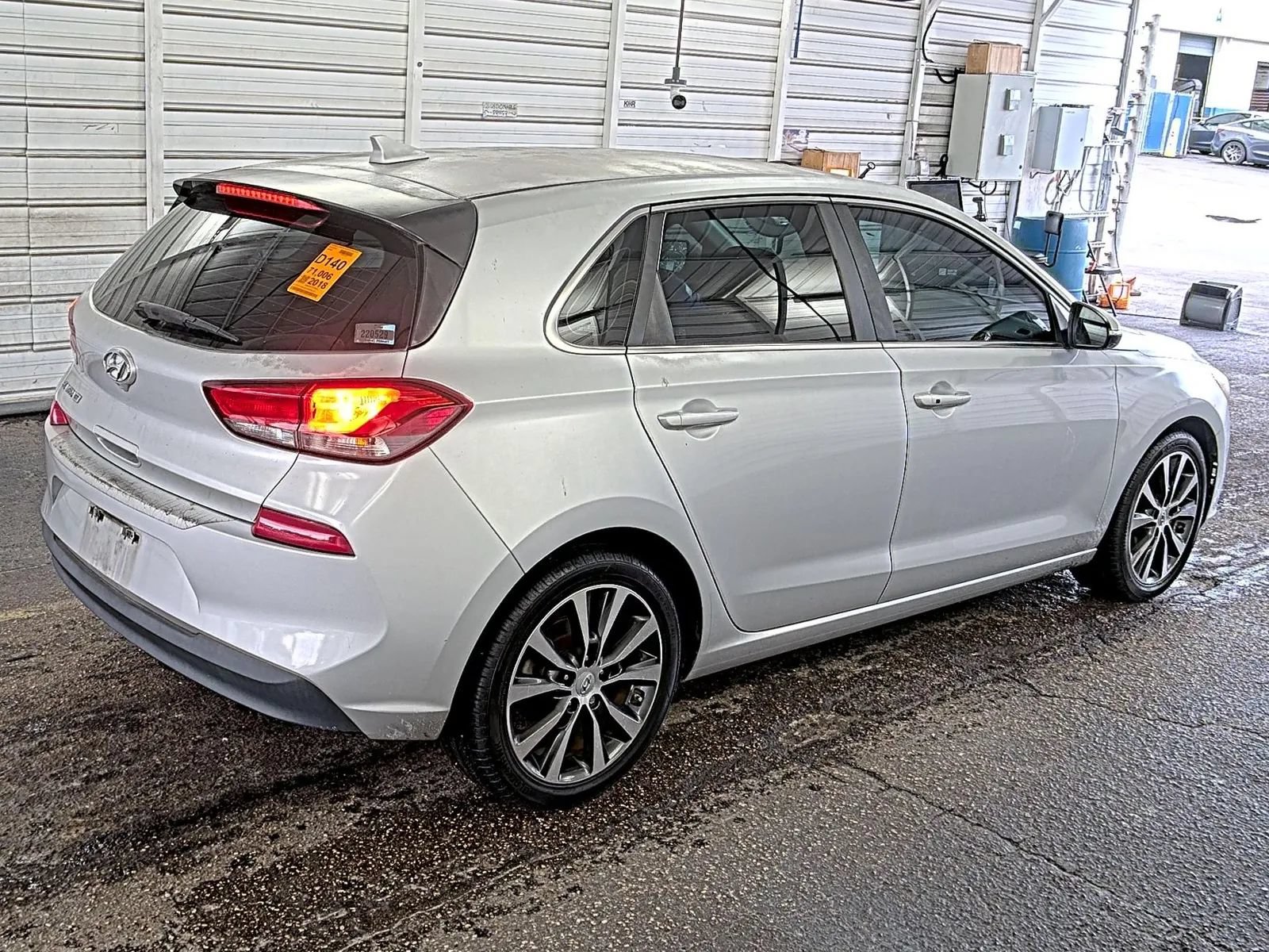 Used 2018 Hyundai Elantra GT w/ Style Package 02 FWD image 4