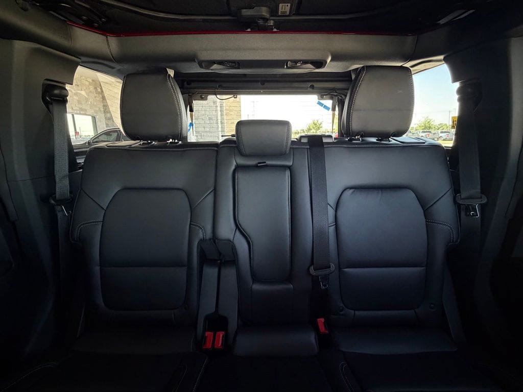 New 2026 Ford Bronco Outer Banks AWD/4WD image 22