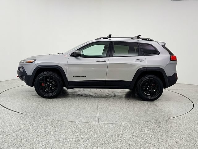 Used 2015 Jeep Cherokee Trailhawk w/ Cold Weather Group AWD/4WD image 8