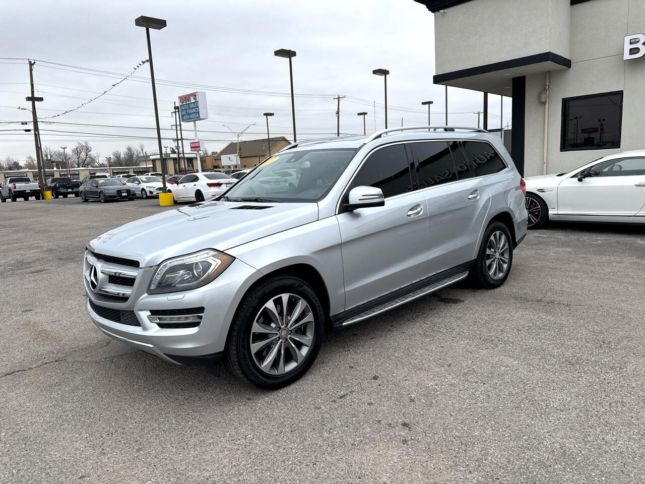 Used 2013 Mercedes-Benz GL 450 4MATIC image 2