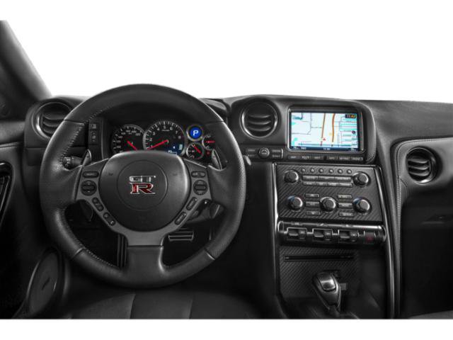 Used 2015 Nissan GT-R Premium image 10