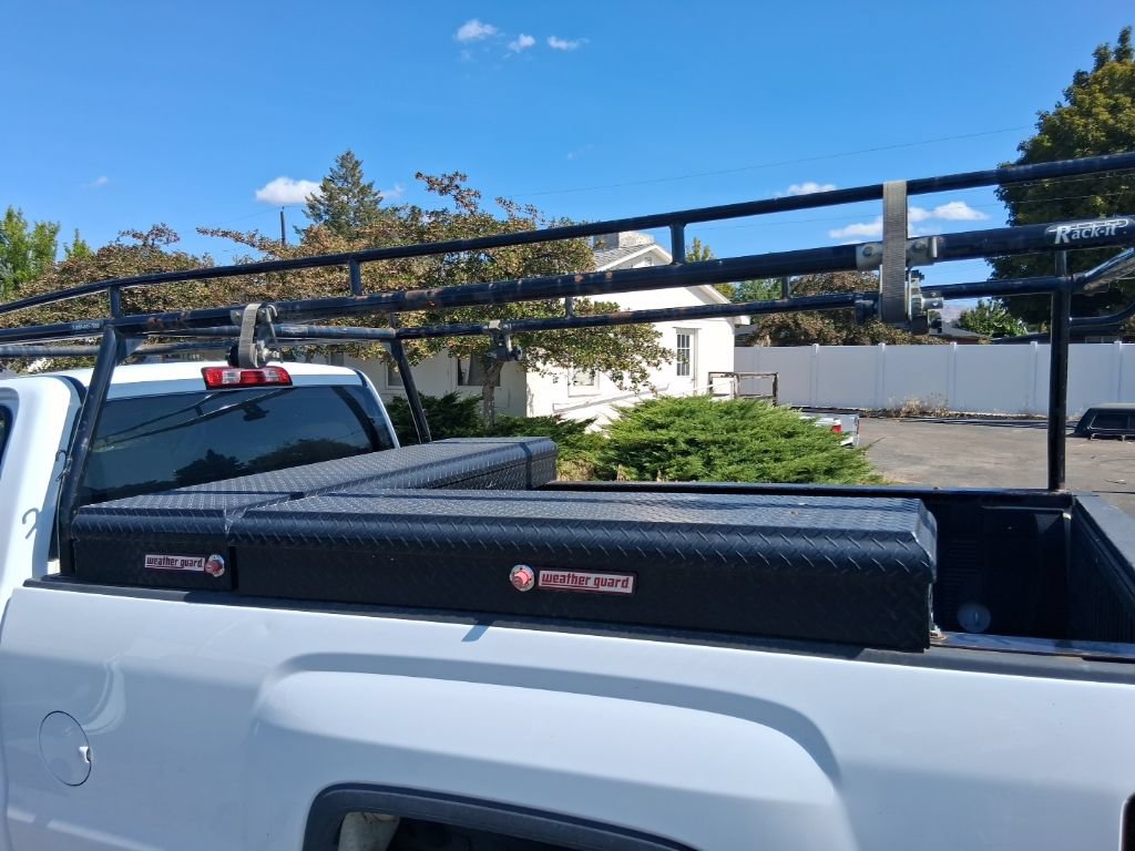 Used 2015 GMC Sierra 1500 2WD Regular Cab image 12