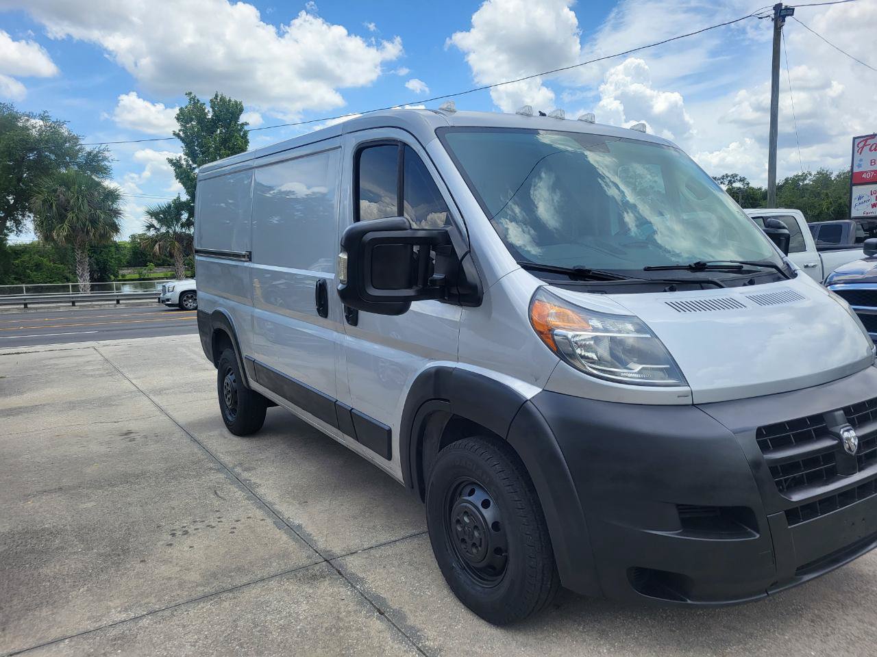 Used 2017 RAM ProMaster 1500 w/ Interior Convenience Group FWD image 6