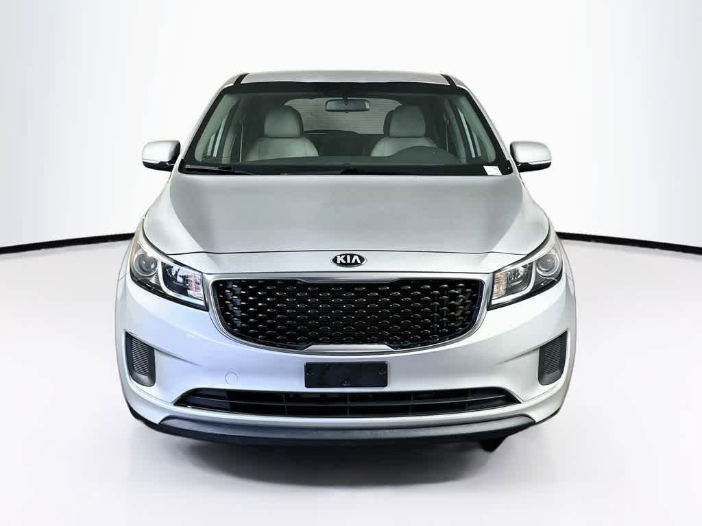Used 2018 Kia Sedona L FWD image 6