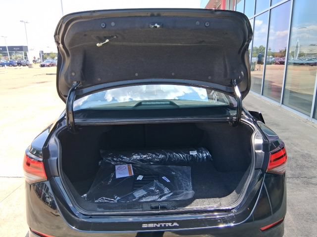 Certified 2025 Nissan Sentra S FWD image 19