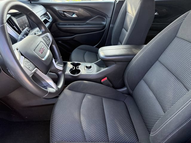 Used 2024 GMC Terrain SLE AWD/4WD image 9