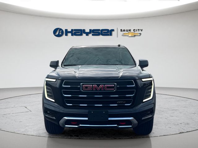 Used 2025 GMC Yukon AT4 AWD/4WD image 2