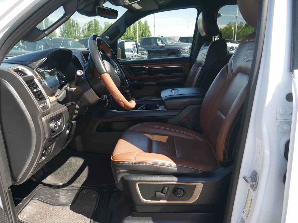 Used 2022 RAM 1500 Limited w/ Body-Colour Bumper Group image 40