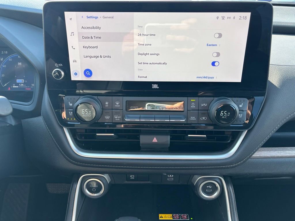 Used 2024 Toyota Grand Highlander Limited image 9