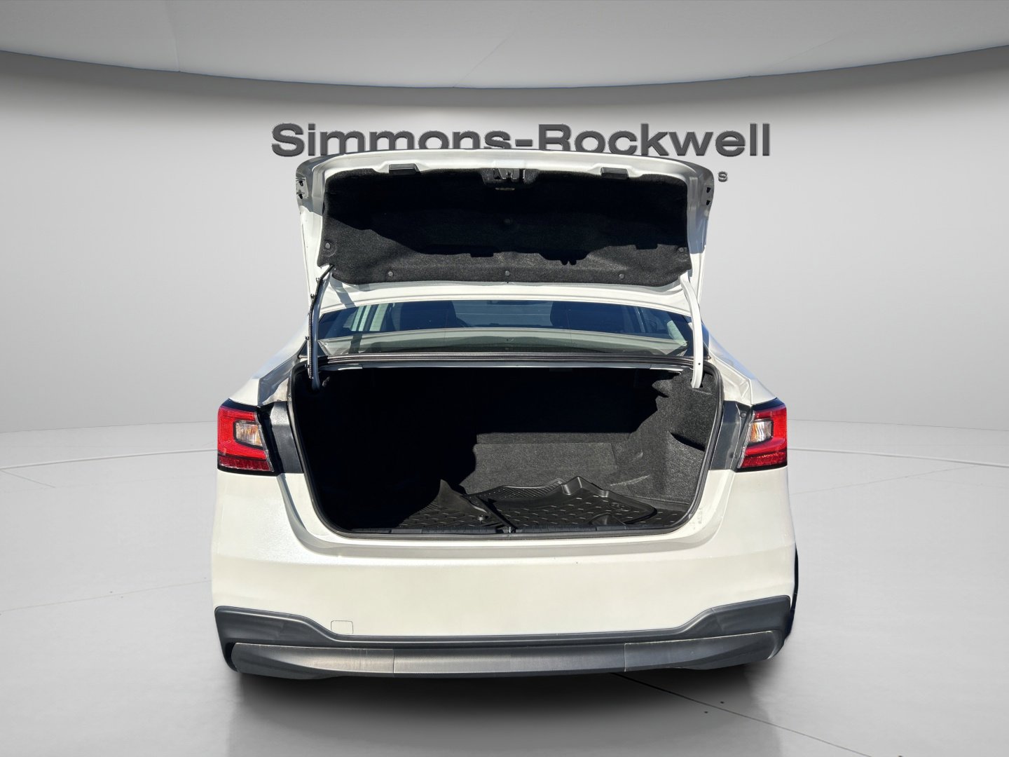 Used 2022 Subaru Legacy image 8