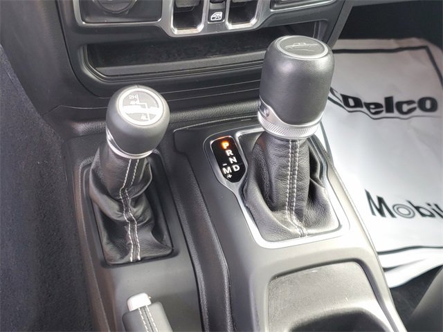 Used 2022 Jeep Gladiator Overland w/ Popular Equipment Package image 26