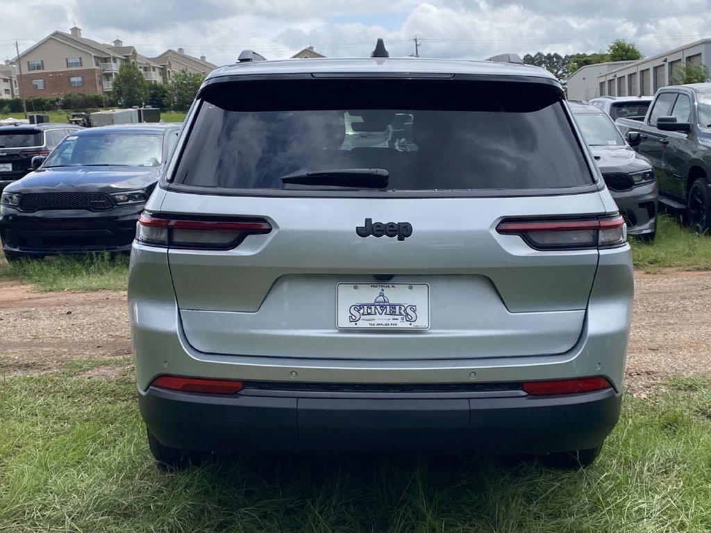New 2026 Jeep Grand Cherokee L 2WD image 34