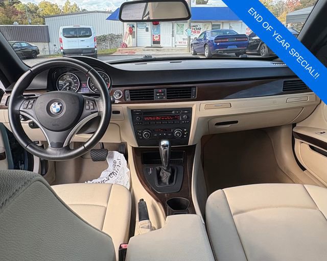 Used 2009 BMW 328i Convertible image 10