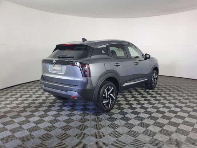 New 2026 Nissan Kicks SV w/ Cold Weather Package FWD image 8