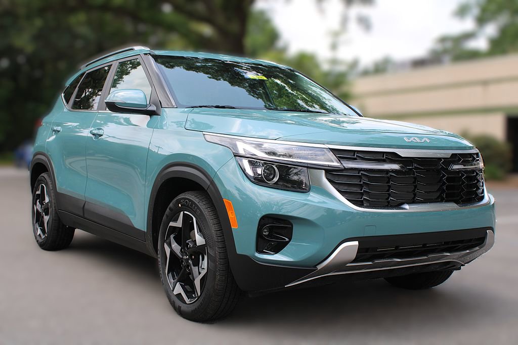 New 2026 Kia Seltos EX FWD image 4