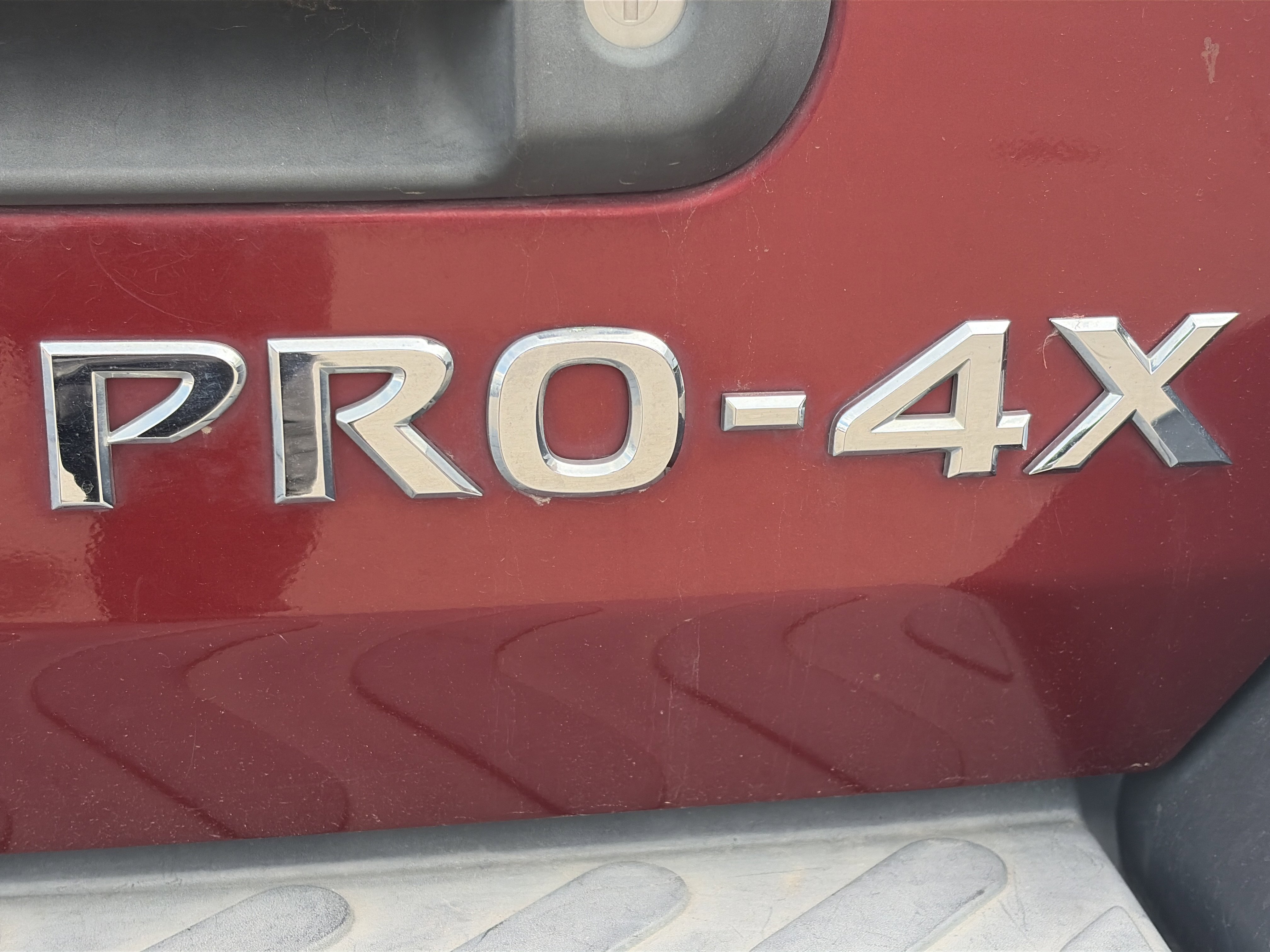 Used 2015 Nissan Xterra PRO-4X AWD/4WD image 26
